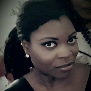 Meet your Posher, Natasha