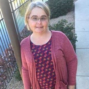 Meet your Posher, Janina