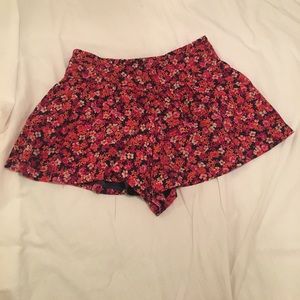 Floral Express shorts