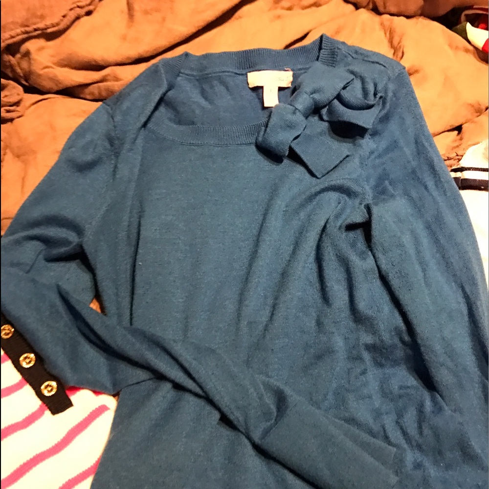 Lilly pulitzer blue sweater small Preowned