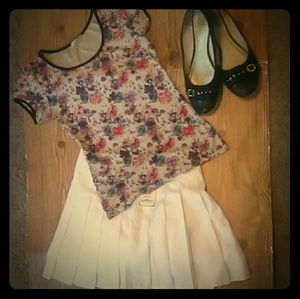 NWT Manlyishe Pleated White Skirt Medium