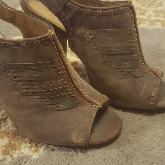 Southwest heels - Picture 1 of 4