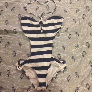 Sparkley blue and white moniki