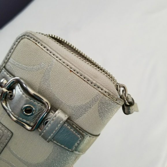 Coach Wallet - Picture 4 of 6