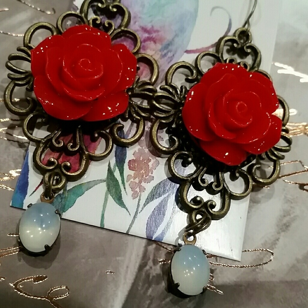 Red Vintage Roses Earrings