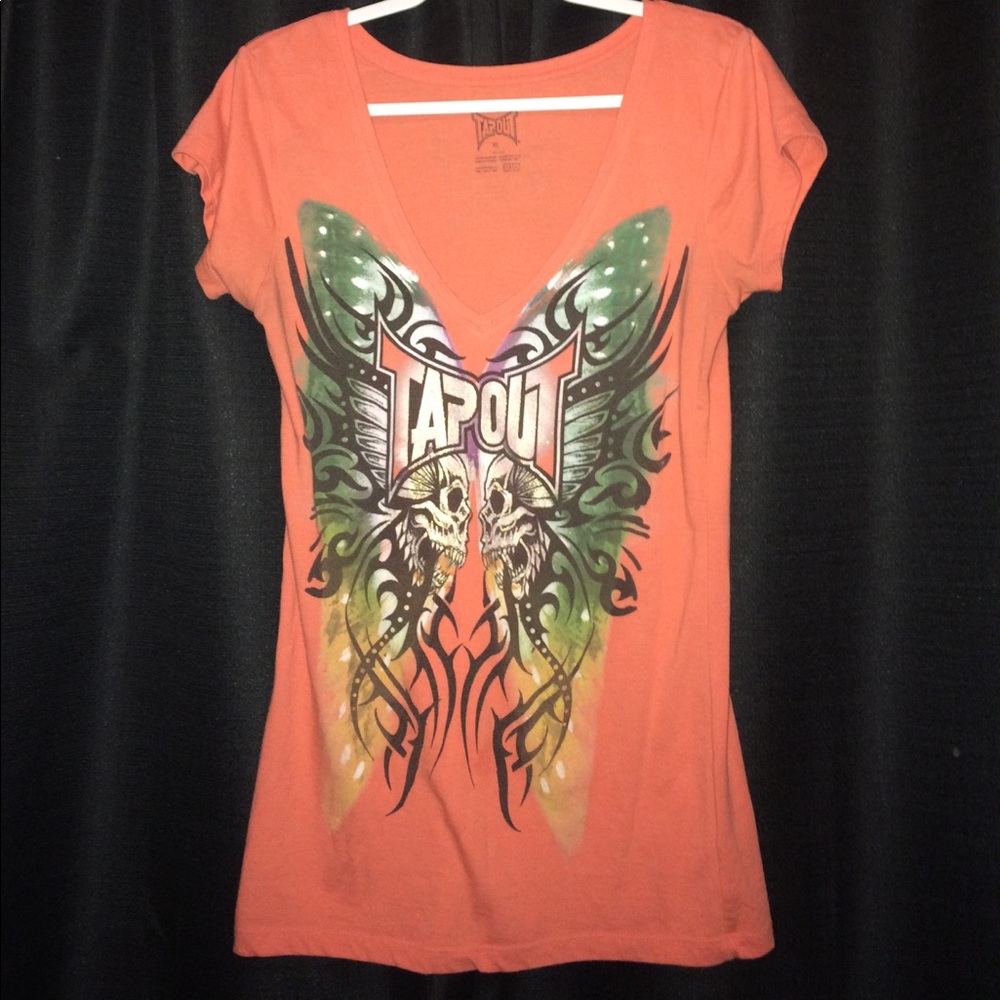 Tapout t-shirt, skulls glitter, orange and green.