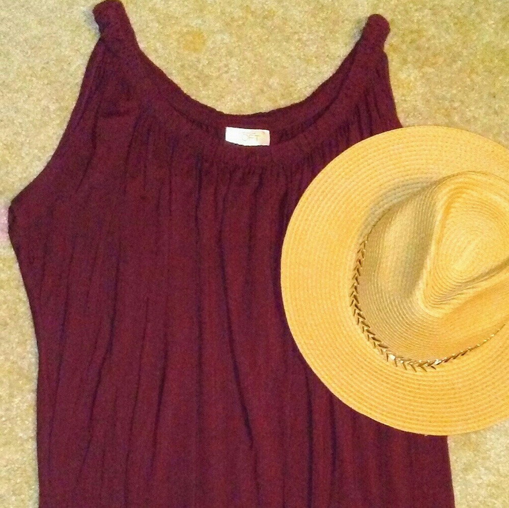 Ann Taylor loft sleeveless top