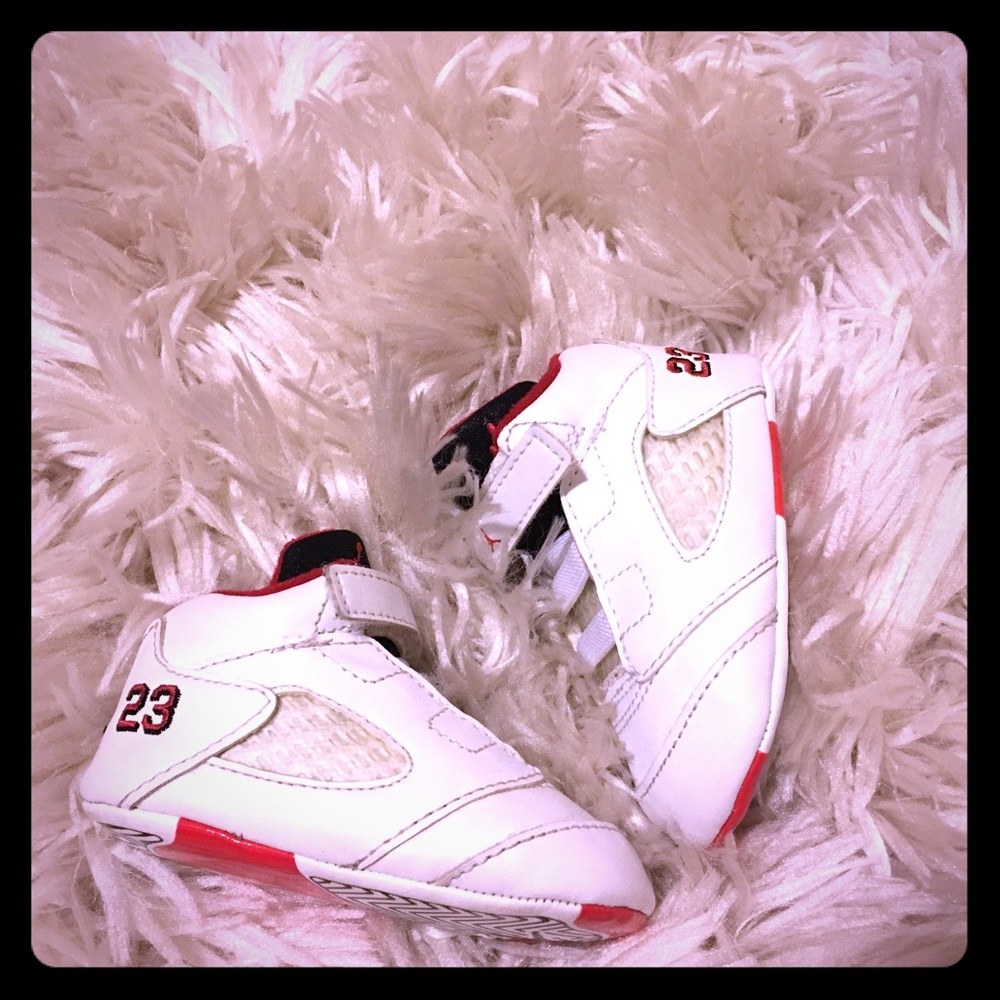 JORDAN infant 5s