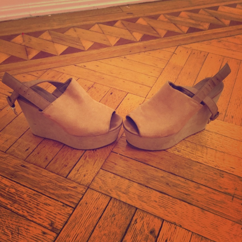 Tan Suede Open Toed Platform Clogs