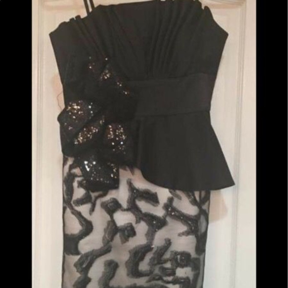 Short dress