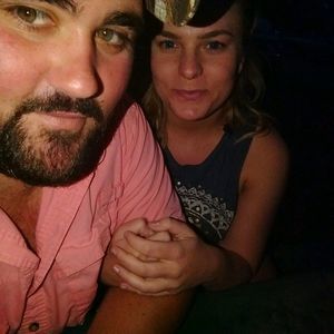 Meet your Posher, Hunter