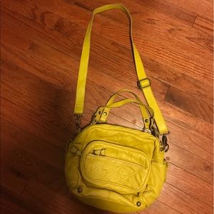 Yellow hand or shoulder purse