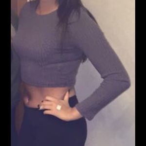 Cropped brown Tobi sweater