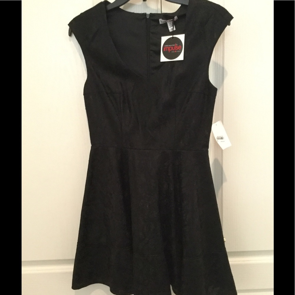 MADE for Impulse Black Holiday DressNWT