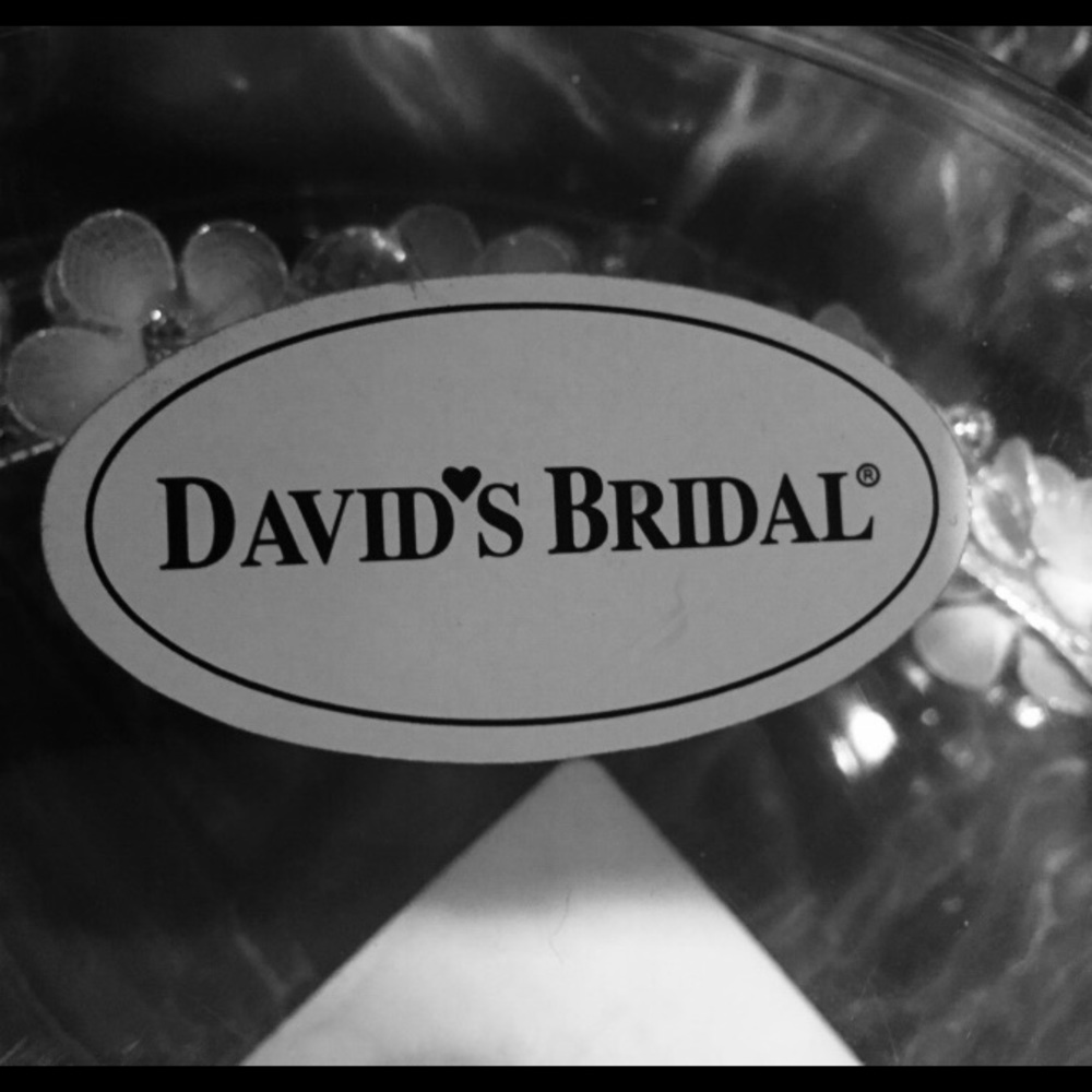 David's bridal beautiful floral headband-tiara π - Picture 4 of 6