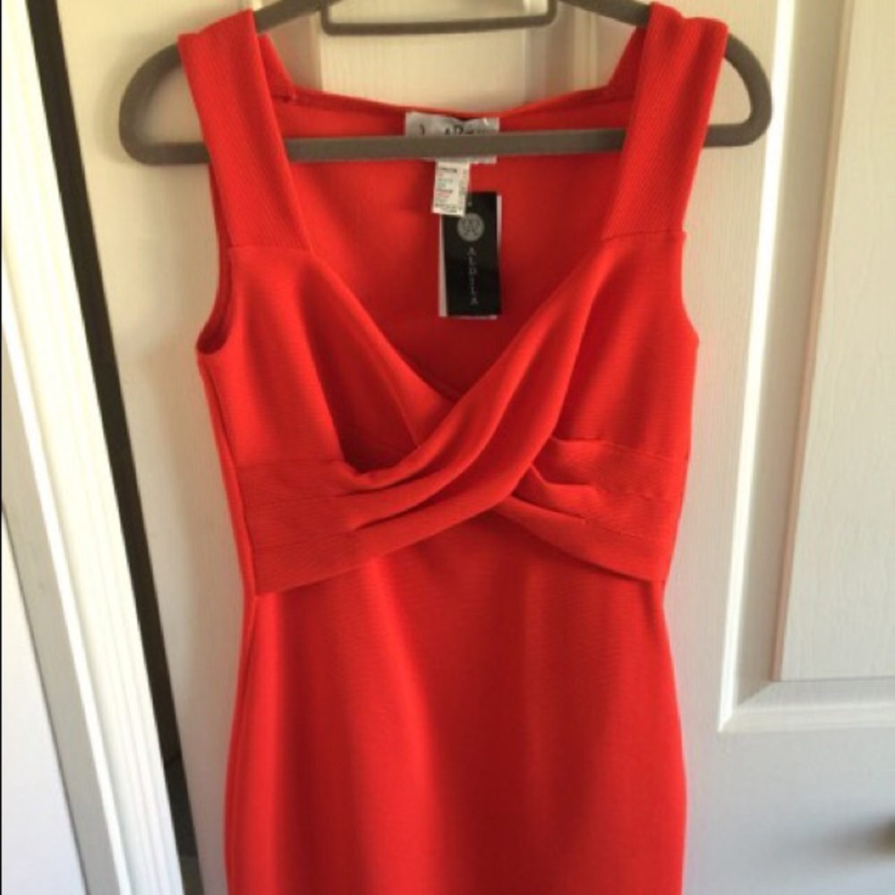 Unworn: Joseph Ribkoff red dress