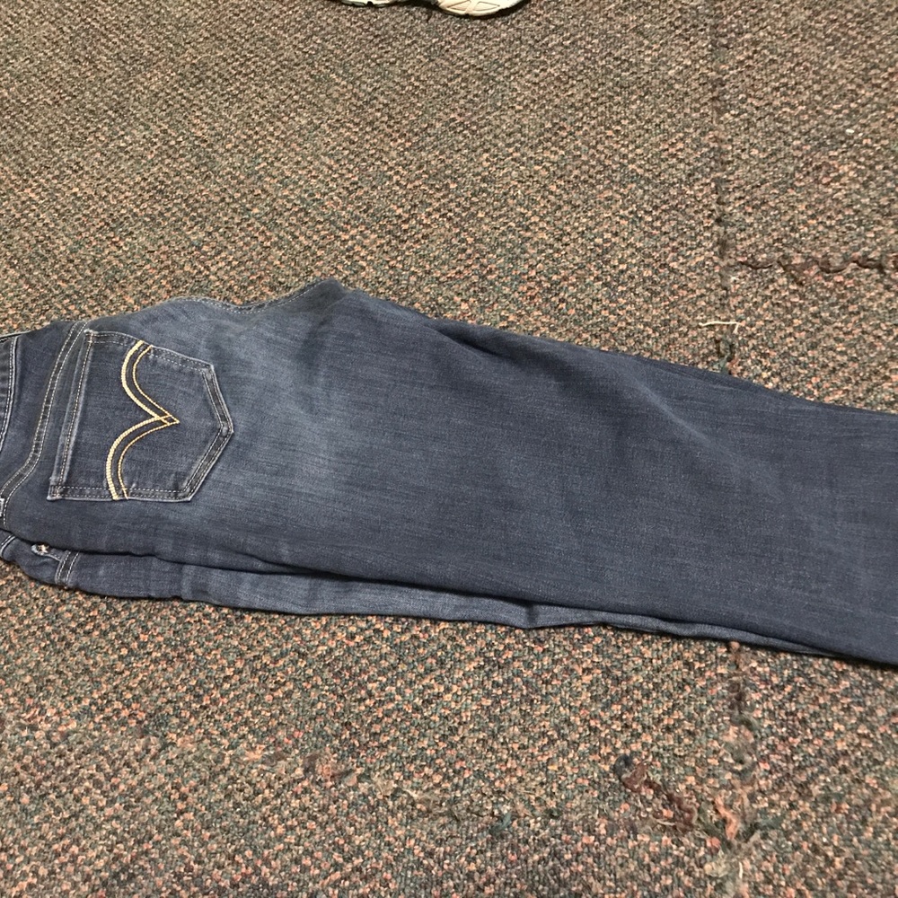 Levi's blue skinny jeans