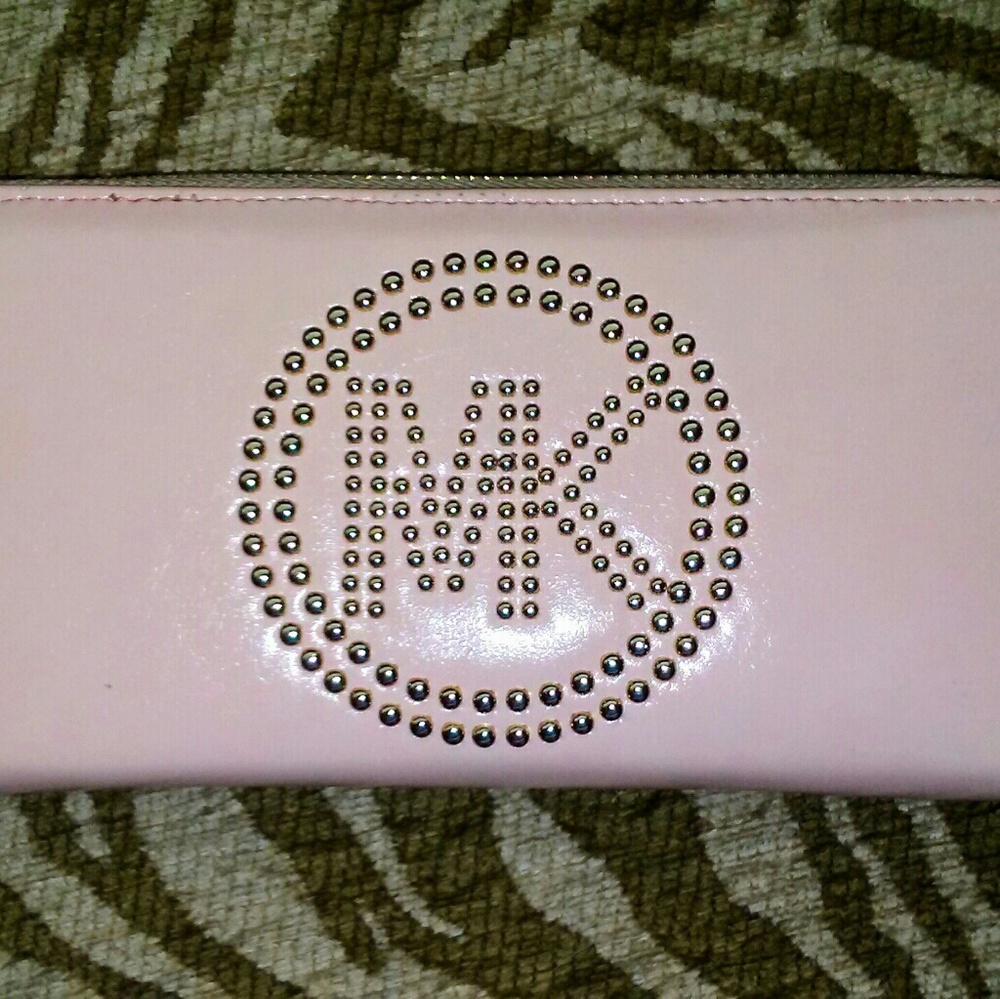 Michael Kors knock off wallet