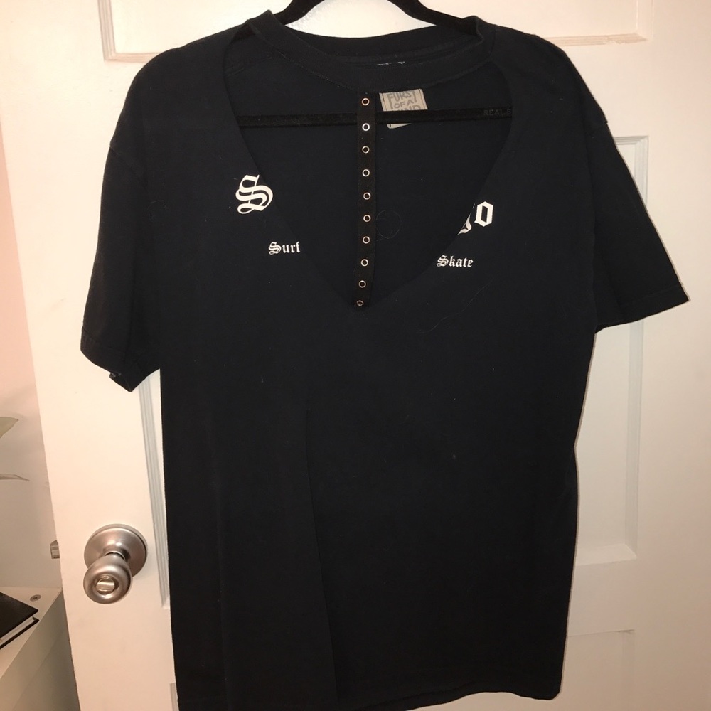 Cutout vintage tee 🔥 One of a kind!