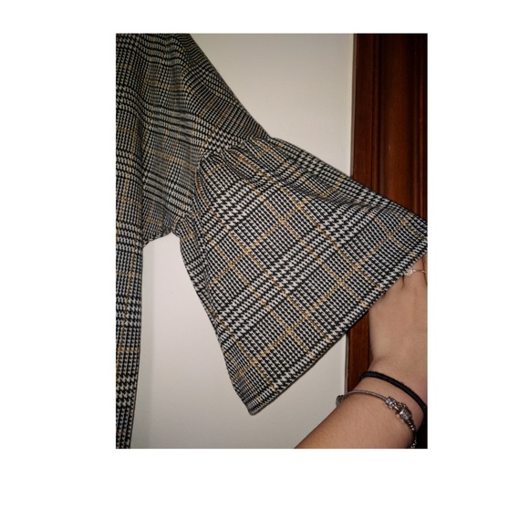 Zara dress - Picture 3 of 4