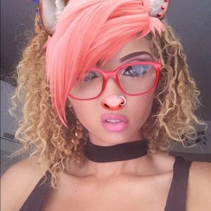 Meet your Posher, Theresa