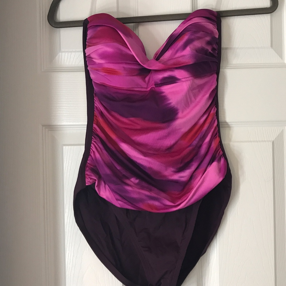 La Blanca one piece swimsuit