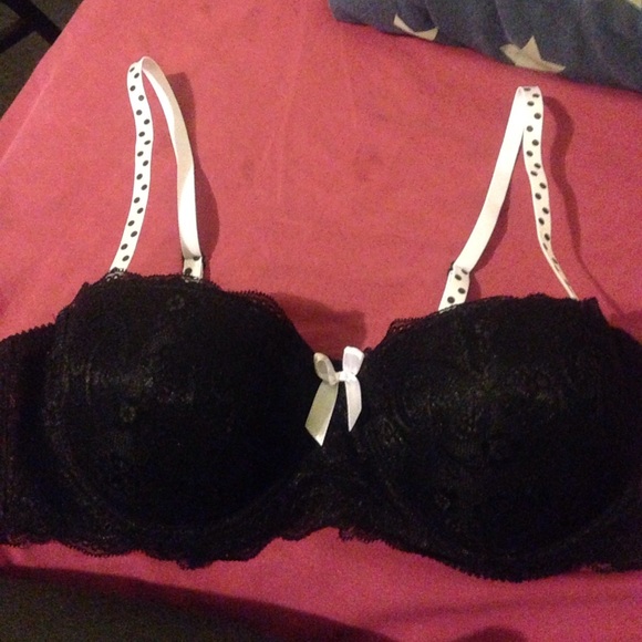 Black bra with dotted straps - Picture 1 of 1