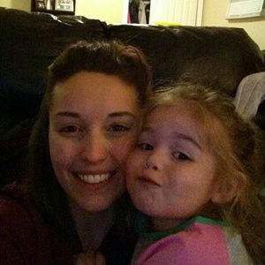 Meet your Posher, Christin