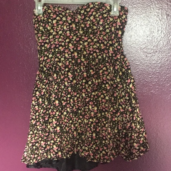 Strapless floral dress - Picture 1 of 1