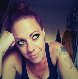 Meet your Posher, Jenn