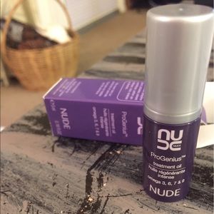 Travel Size Nude Skincare Treatment Oil