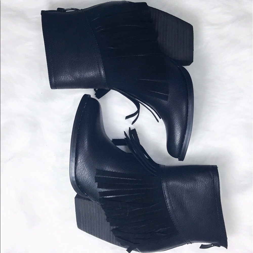 Black Boho Chic Fringe Booties - Picture 7 of 8