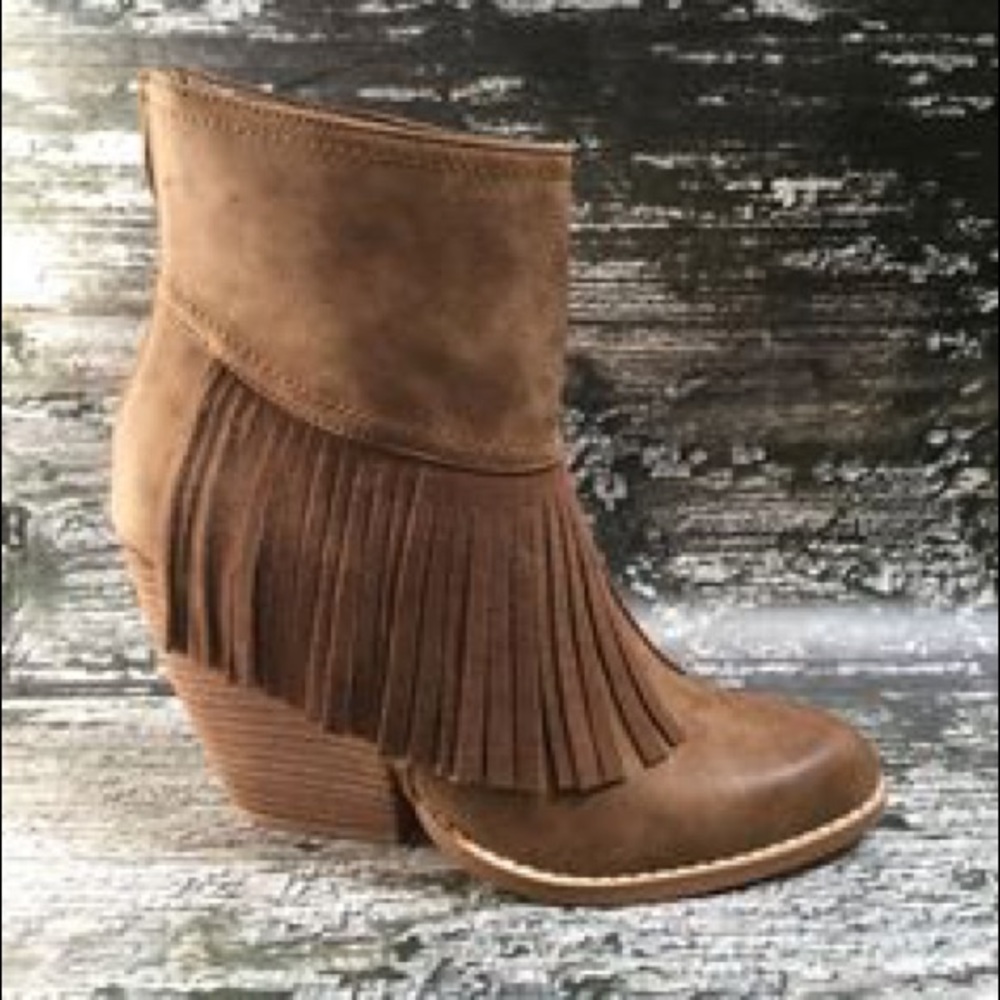Tan Boho Chic Fringe Tapered Wedge Heel Booties - Picture 6 of 8