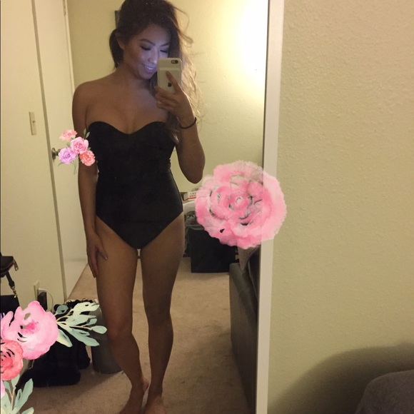 Nasty Gal Other - 💥BLOWOUT SALE!!💥 tube TOP swim