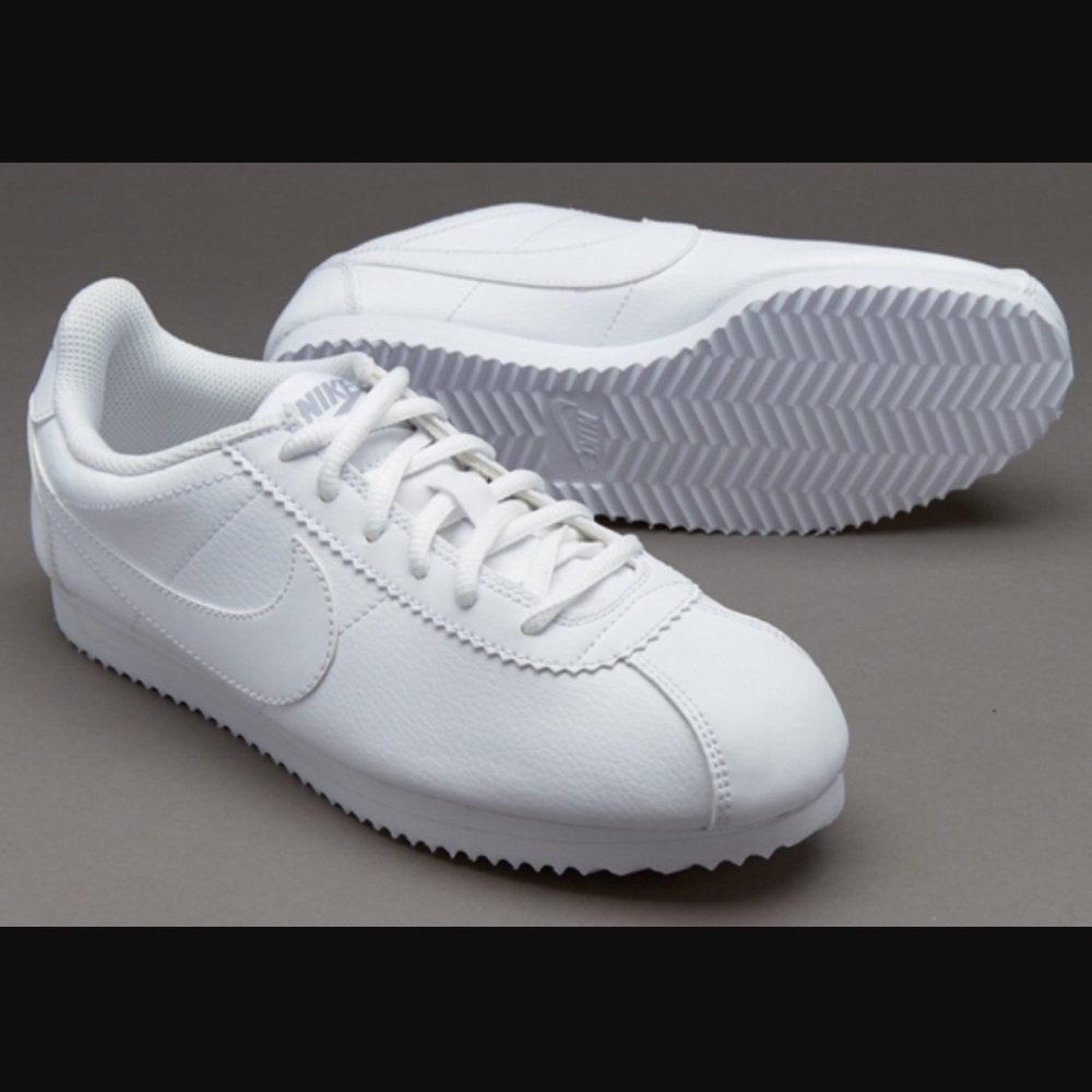 LAST PAIR! NWB 👟 NIKE CORTEZ TRIPLE WHITE LEATHER - Picture 6 of 8