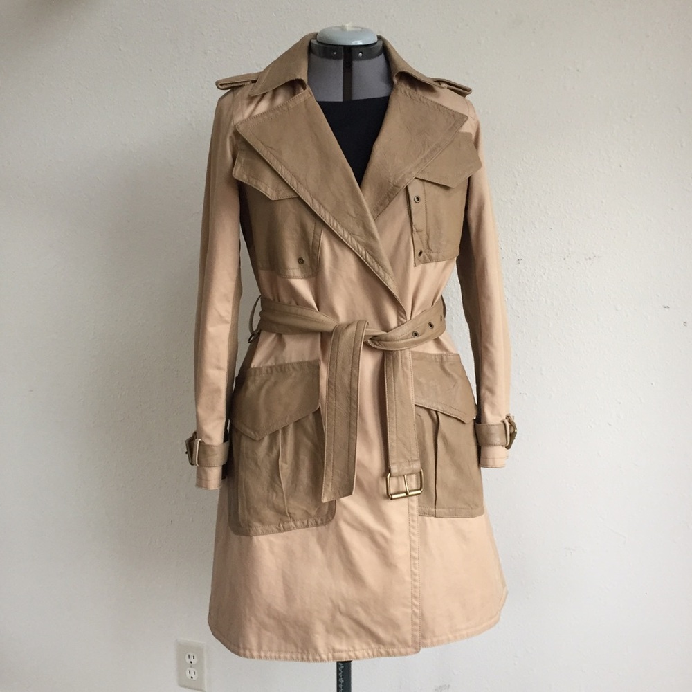 HP 🌹Marc Jacobs Tan and Leather Trench