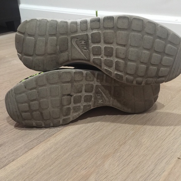 Nike Roshe FB Leopard Cheetah 580573-701 size 9.5 - Picture 6 of 6