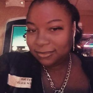 Meet your Posher, Marlo