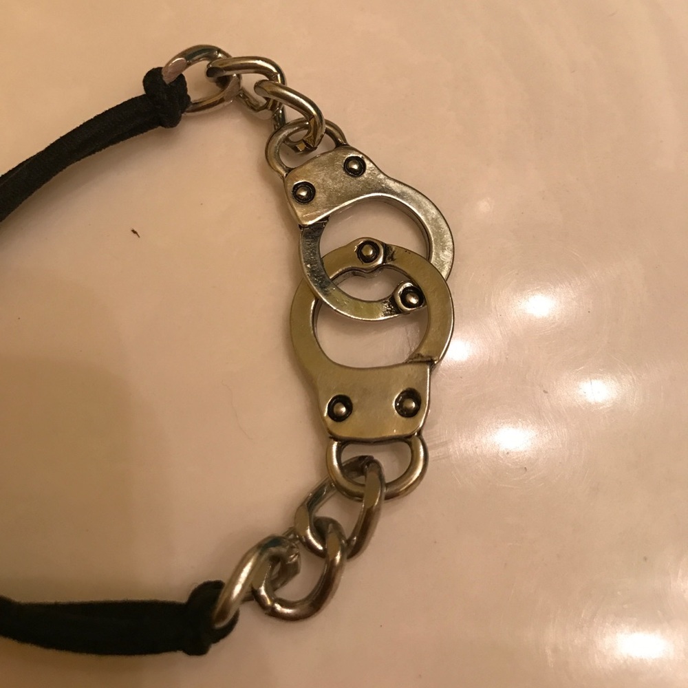 Handcuff bracelet - Picture 4 of 4