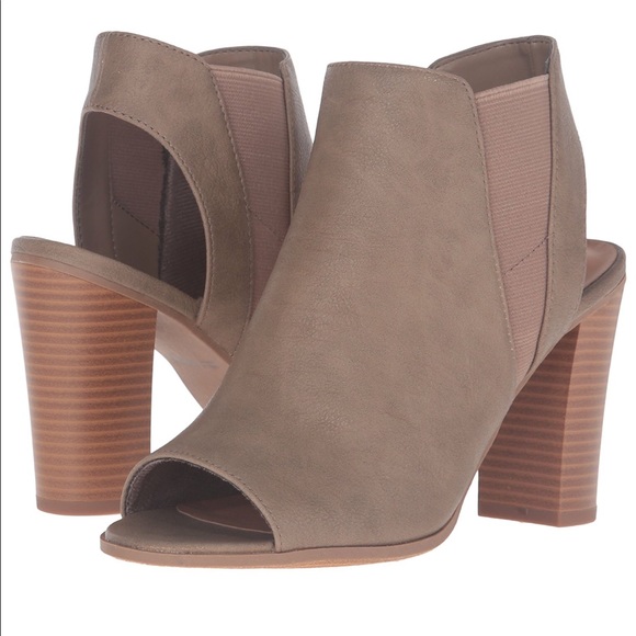 Chunky Heel Taupe Peep Toe Mule Heel Sandals - Picture 4 of 4