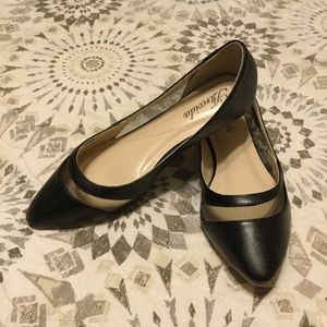 🕶 Brand New, Sexy Mesh Black Pointed Toe Flats 🕶