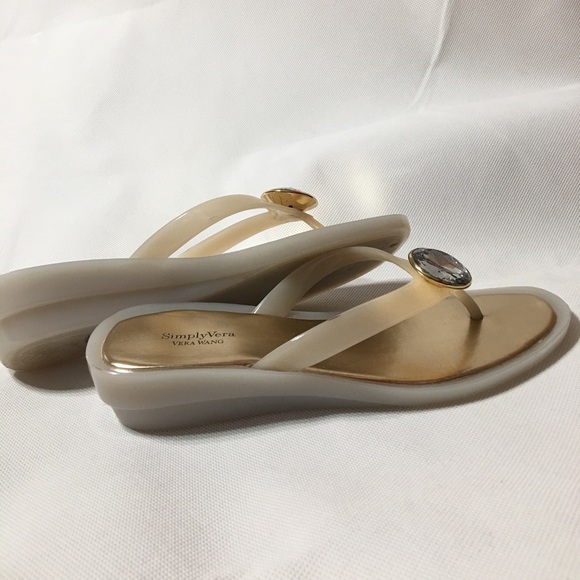 Vera Wang Bauble Beige Mist Sandals - Picture 4 of 7