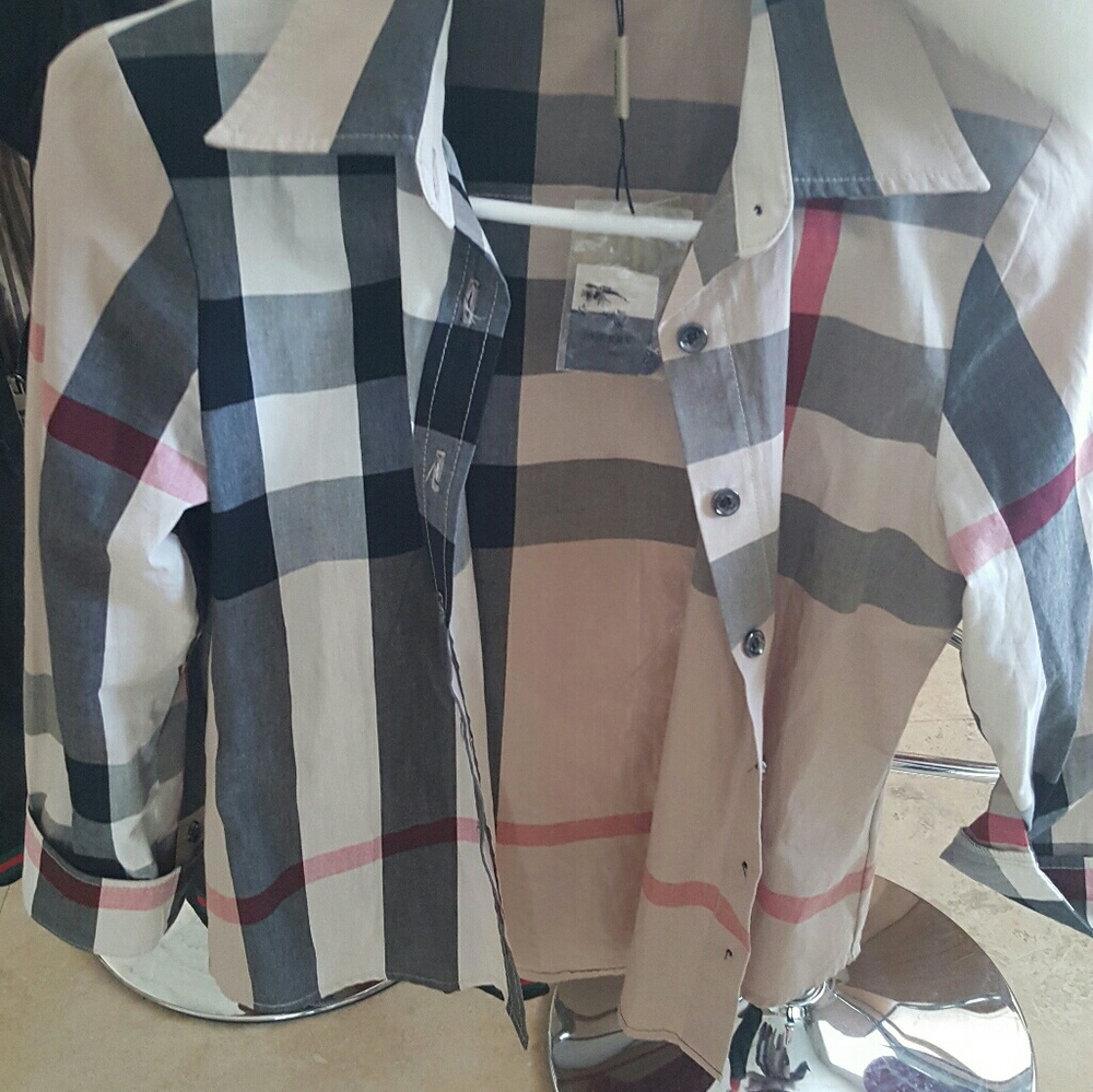 Burberry long sleeve button up shirt