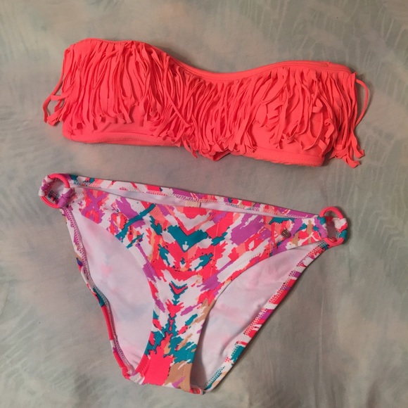 American Eagle Outfitters Other - Aerie Neon Coral Fringe Bandeau Patterned Bikini!