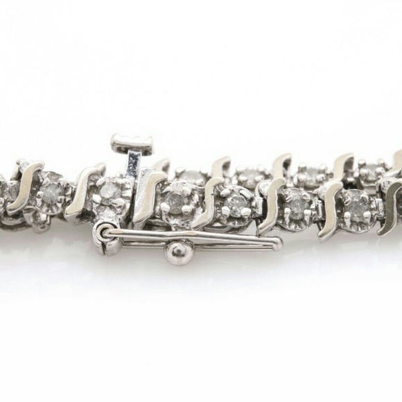 NATURAL DIAMOND & 10k white gold tennis bracelet - Picture 5 of 7