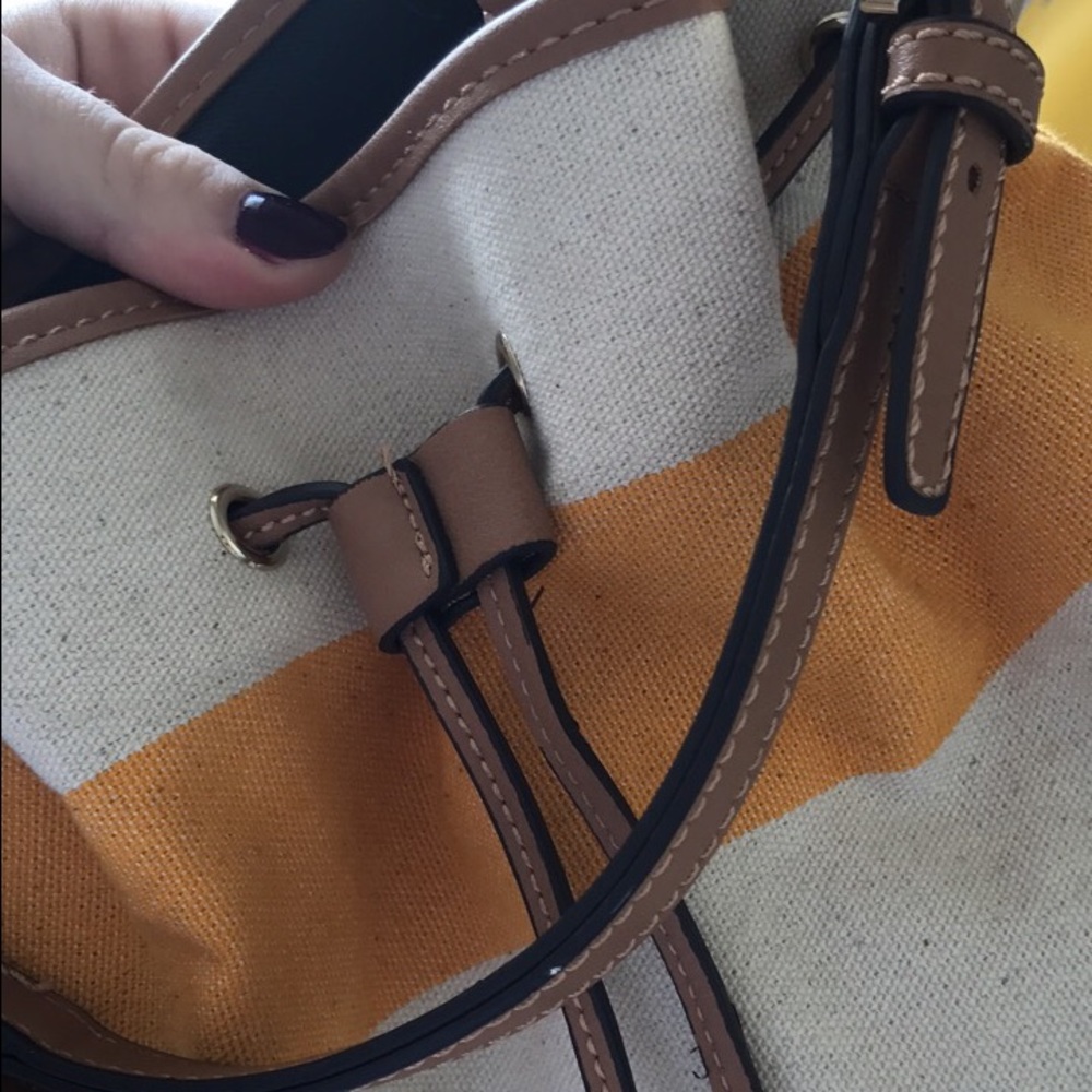 Bucket bag - Picture 4 of 4