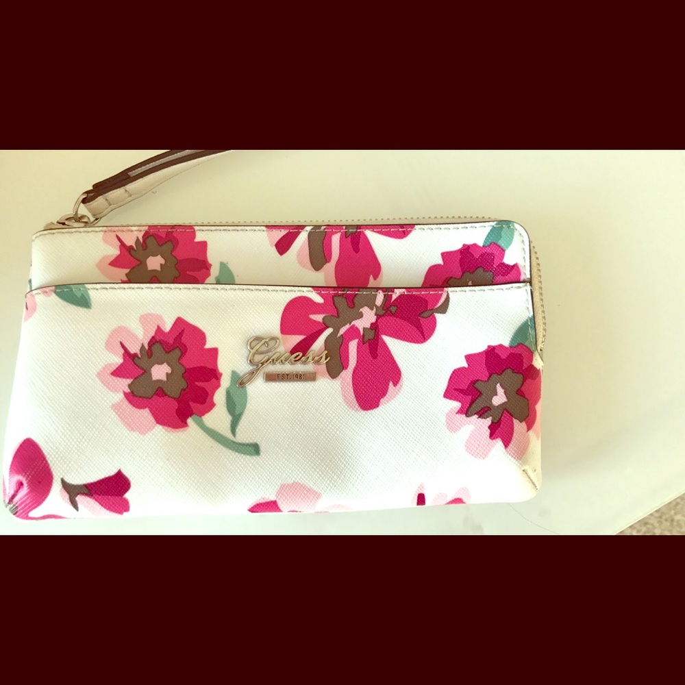 Wristlet
