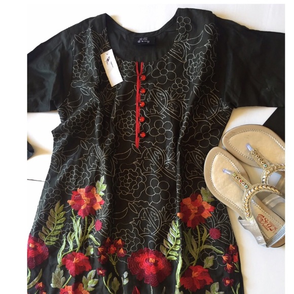 Black Embroidered Cotton Tunic Top Blouse - Picture 2 of 6