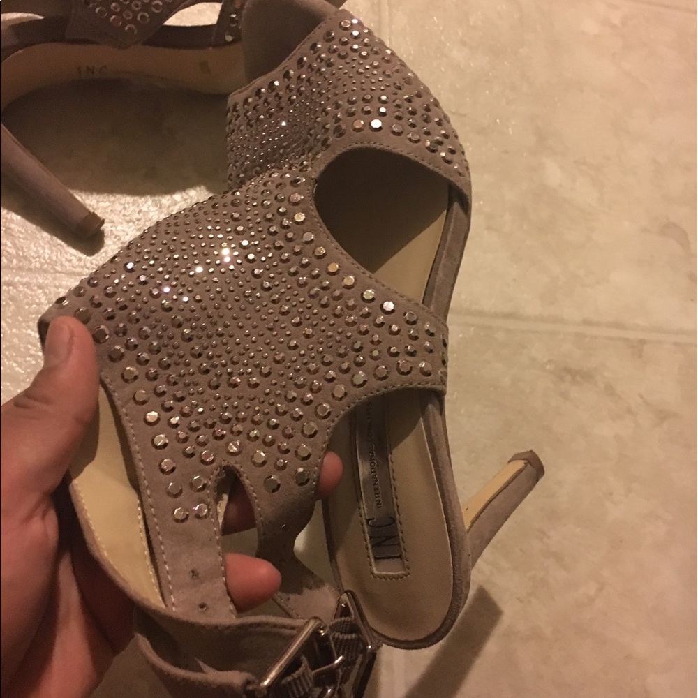 Inc tan heels