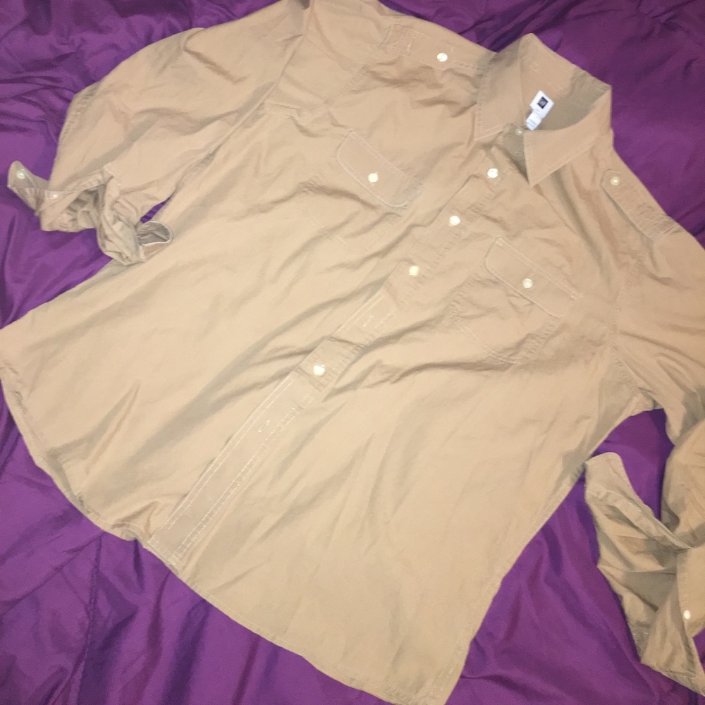 Men's Gap Button front Oxford size L EUC